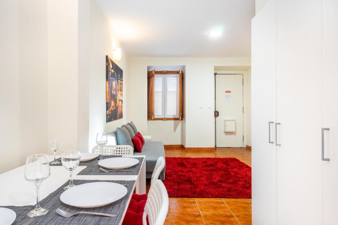 Lisboa, Central Lisbon, Charming Patio House, , Wifi, Air Conditioning, Near Metro, By Ig Екстериор снимка